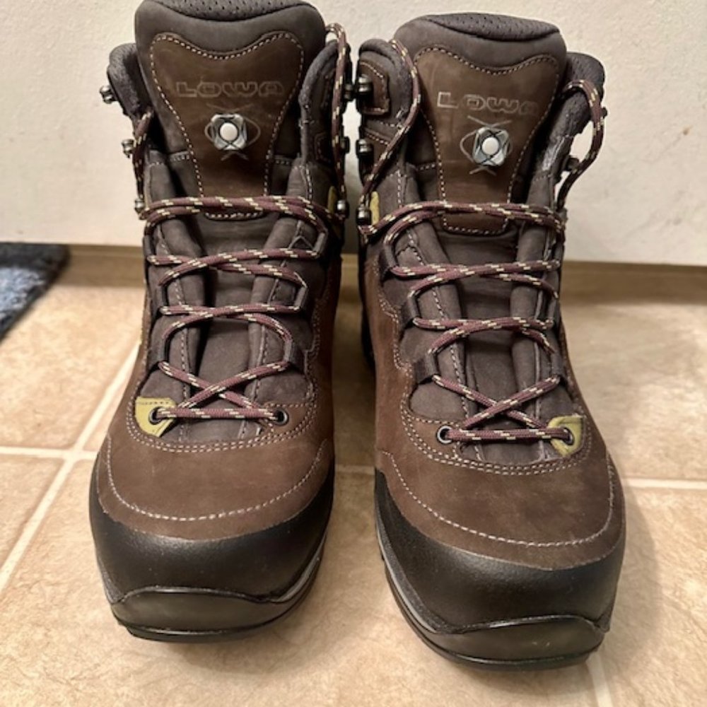 Women's Lowa Lady Light Hiking Boots **BRAND NEW** SLATE/GREEN SIZE 8.0 NO BOX - Picture 1 of 16